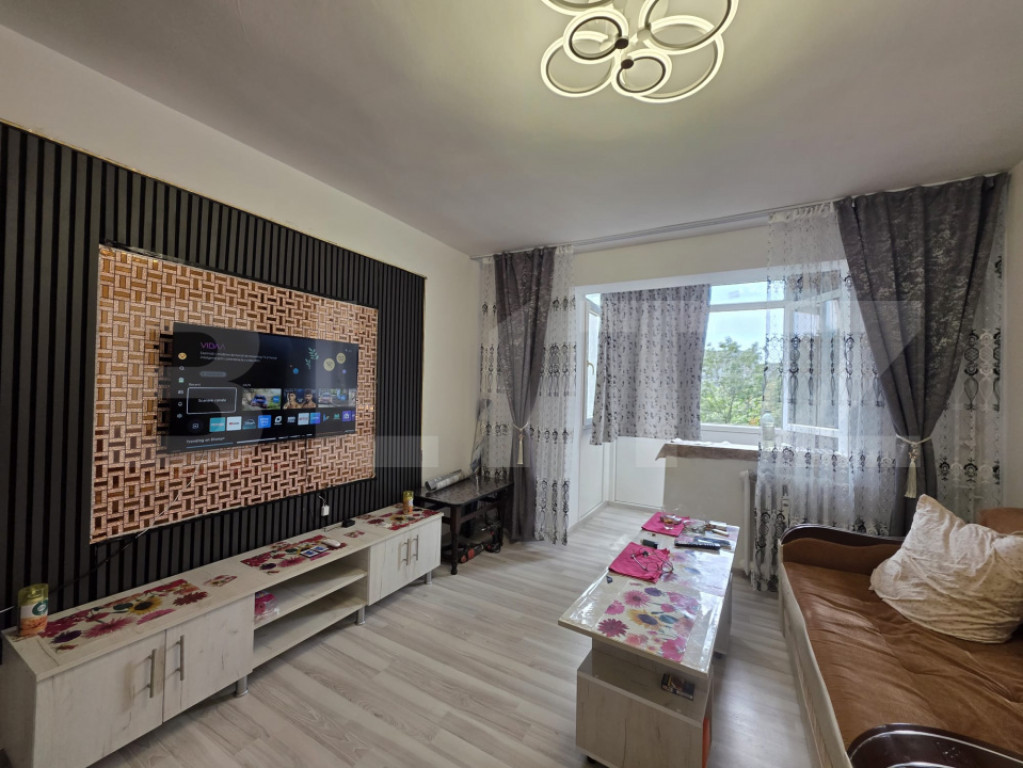 Apartament 2 camere, 56 mp, zona Vest