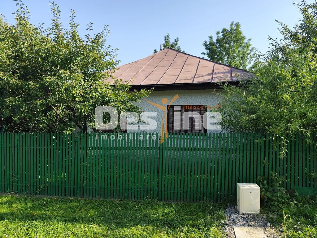 Exclusivitate Casa Bustenari, 83 mp s.u., 1777 mp teren !