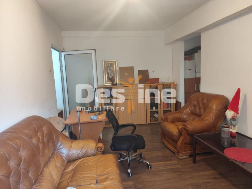 Apartament 2 camere parter S.C. 52.95 mp Bloc Caramida !