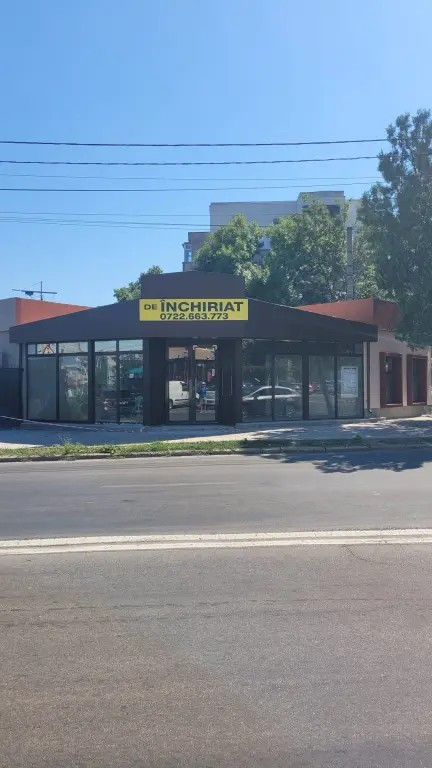 Spațiu comercial de închiriat