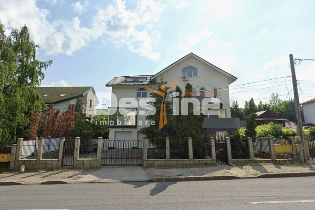 Centru comercial BUCIUM | 903 mp, 14-16 parcări, vânzar...