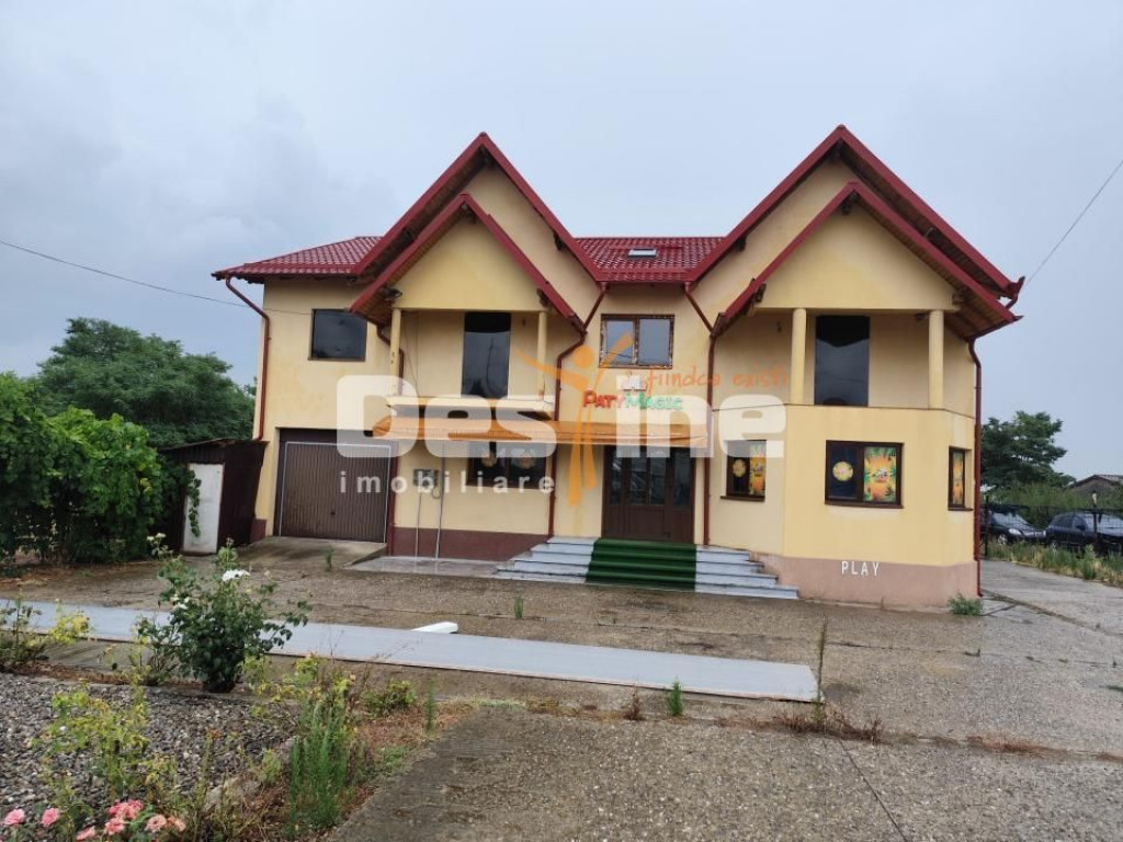 Spatiu comercial Baicoi