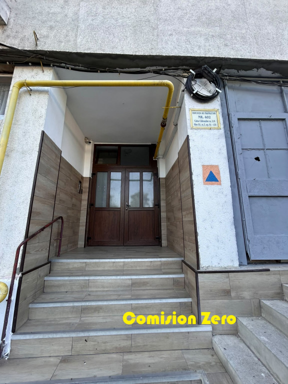 3 camere Calarasilor Viziru. Et.2/10, fara imbunatatiri. Com