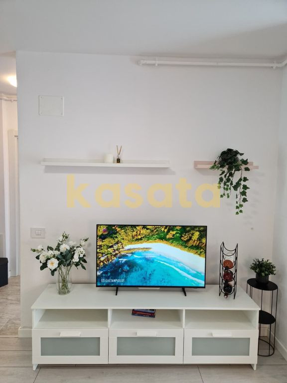 2 camere | 43,8 mp| Metrou Nicola Teclu 12 min | Mobilat ...