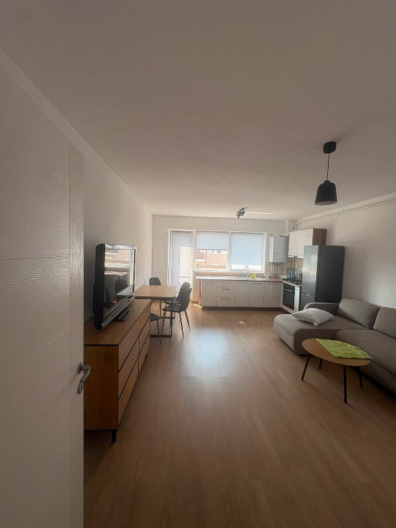 Apartament de 2 camere zona Sânpetru ,COMPLEX Subcetate