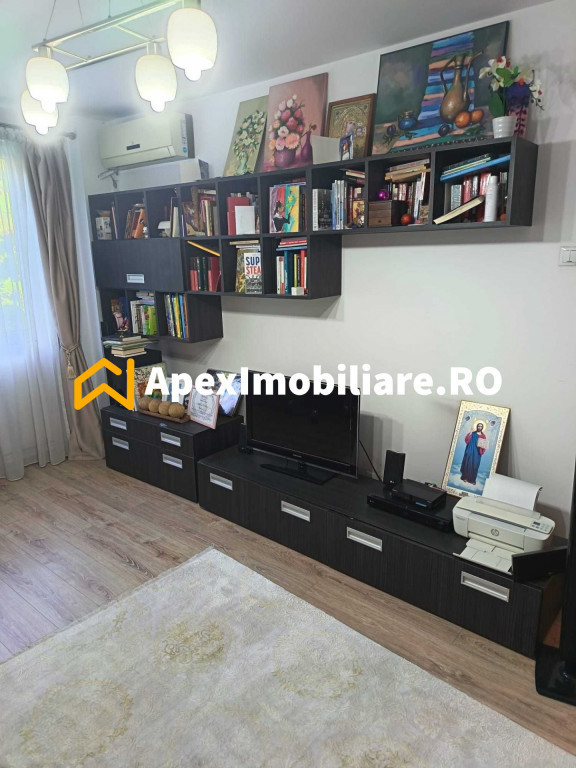 Apartament 3 camere de inchiriat Aparatorii Patriei Bucureș