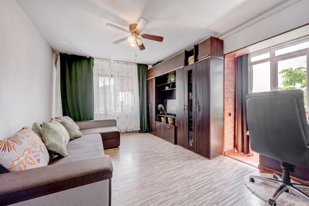 Studio - complet mobilat si utilat - str Telita