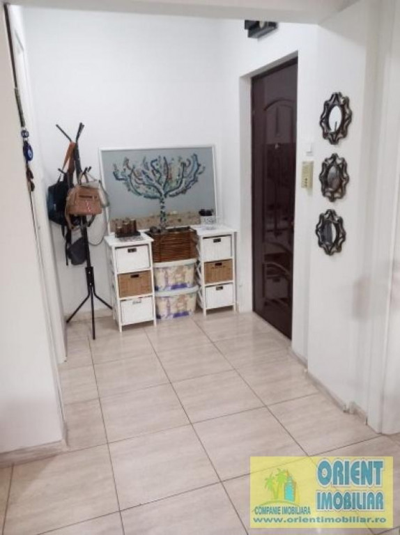 Dacia, bd. Tomis, de vanzare apartament 2 camere, parter, gaze