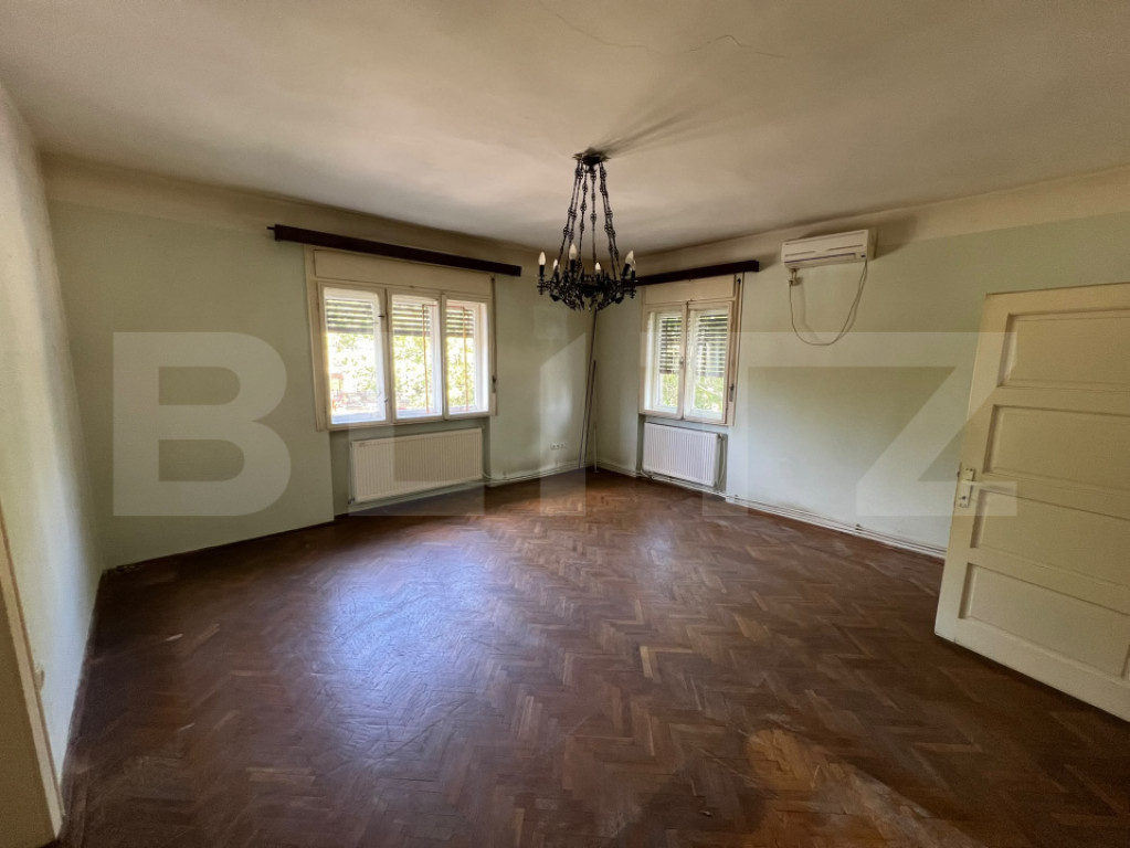 Apartament la casă, 3 camere