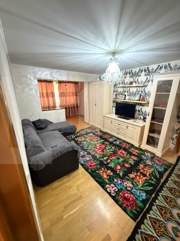 Apartament 2 camere, 49 mp, mobilat și utilat complet, cu b