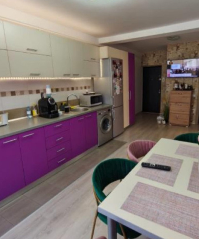 Vand apartament 2 camere 54mp +2 balcoane 12mp zona Porii