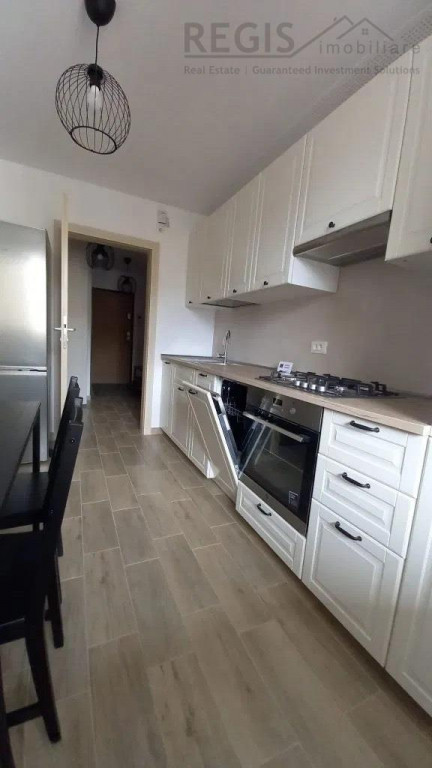 Garsoniera moderna de inchiriat, balcon generos – Urban...
