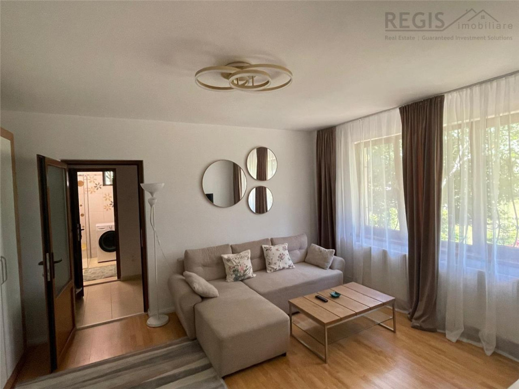 Apartament 3 camere in centrul Brasovului , Piata Teatrului