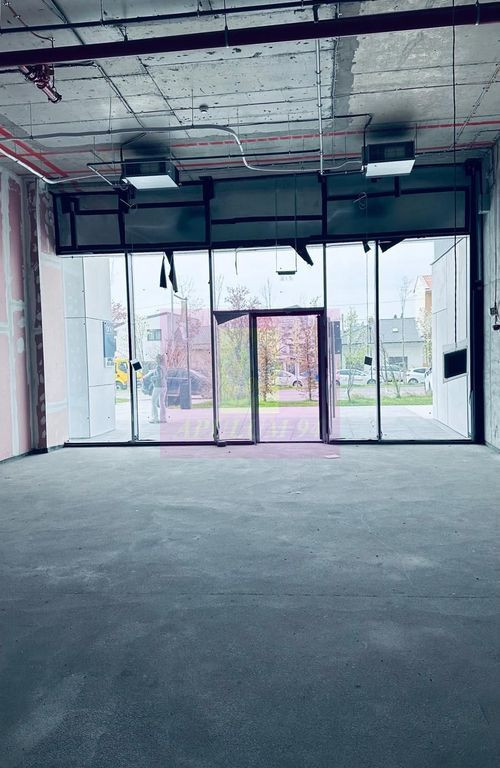 Spatiu comercial imobil nou Sebastian- Razoare.