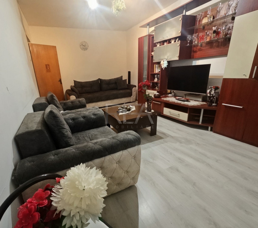 3 Camere Decomandat | Berceni | Bloc Anvelopat | 105.000 Eur