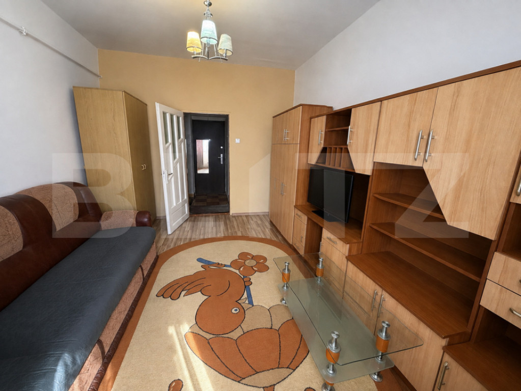 Garsonieră 20 mp , zona Lotrului