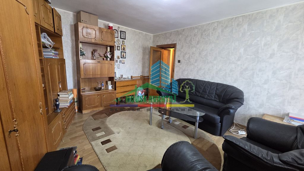 Apartament 3 camere, decomandat, 72 mp | Etajul 1 | Bld I...