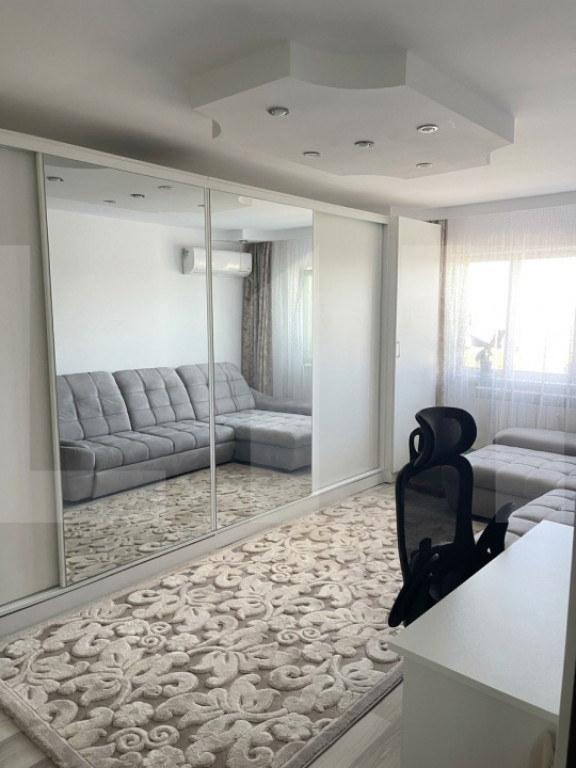 Apartament cu 2 camere decomandat- Bulevardul Victoriei –