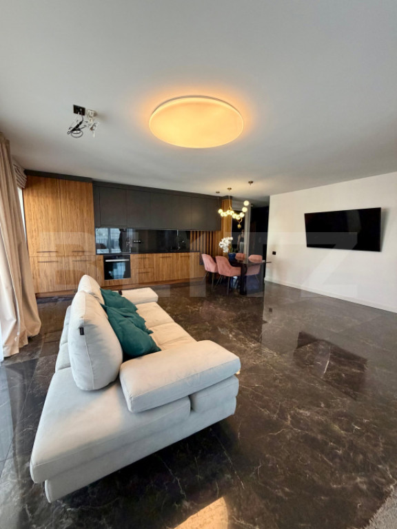 Apartament 3 camere premium, 76 mp, 2 parcari subterane, Bun