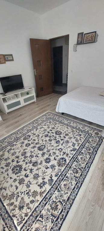 Dimitrie leonida etaj 4 decomandat