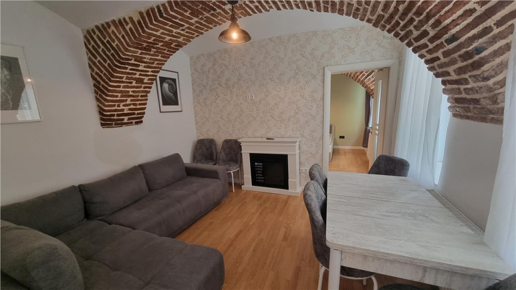 Apartament de 2 camere zona Centrul Istoric