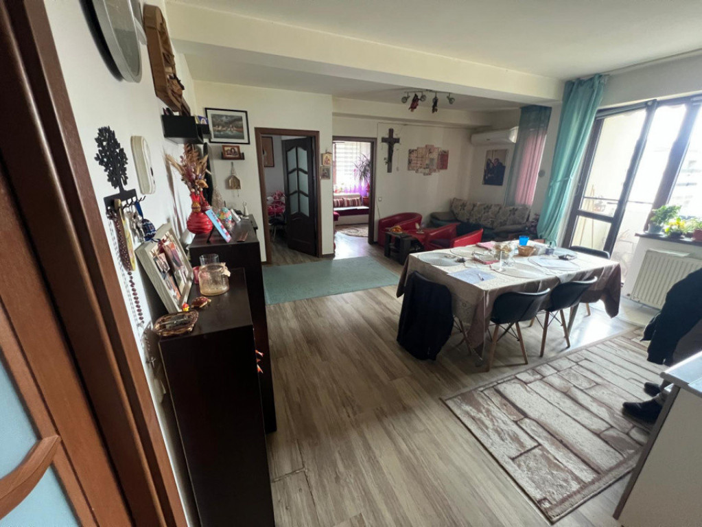 Apartament 3 Camere| Floresti | Zona Terra | 60 mp + Parcare