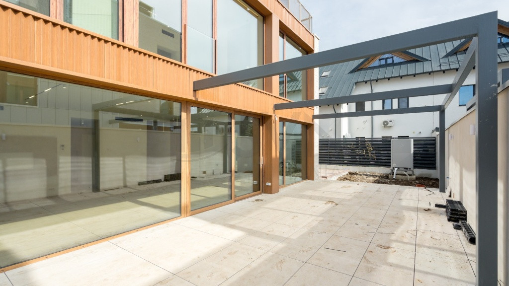 Vila Exclusivista Voluntari Arhitectura Moderna 320 mp utili