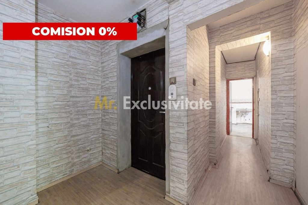 Apartament 2 camere semidecomandate, gata de mutat, Trivale