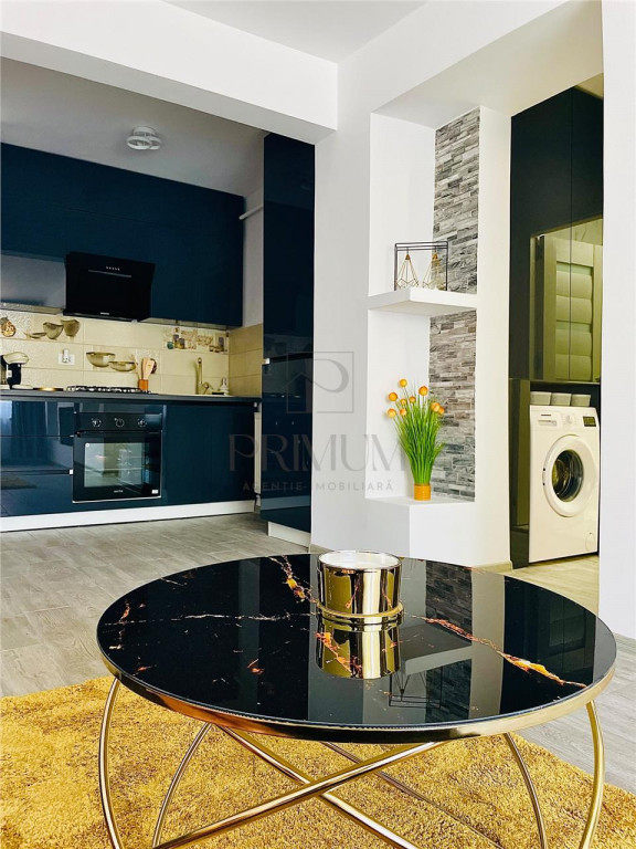 Gheorghe Lazar - 2 Camere - Etaj 1 cu LIFT - Centrala propri