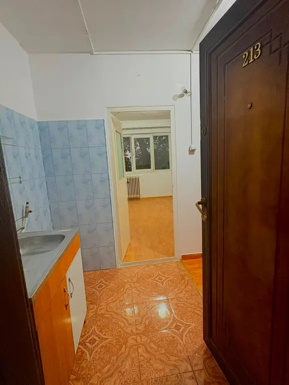 Garsoniera 21 mp - Narcisa , etaj 2 , propietar .