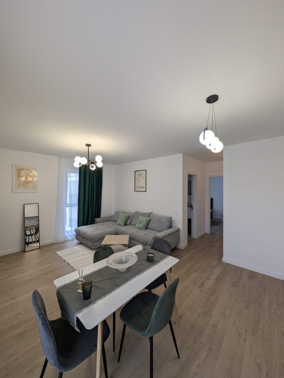 Apartament 2 camere, bloc cu lift, parcare subterana, prima inchiriere