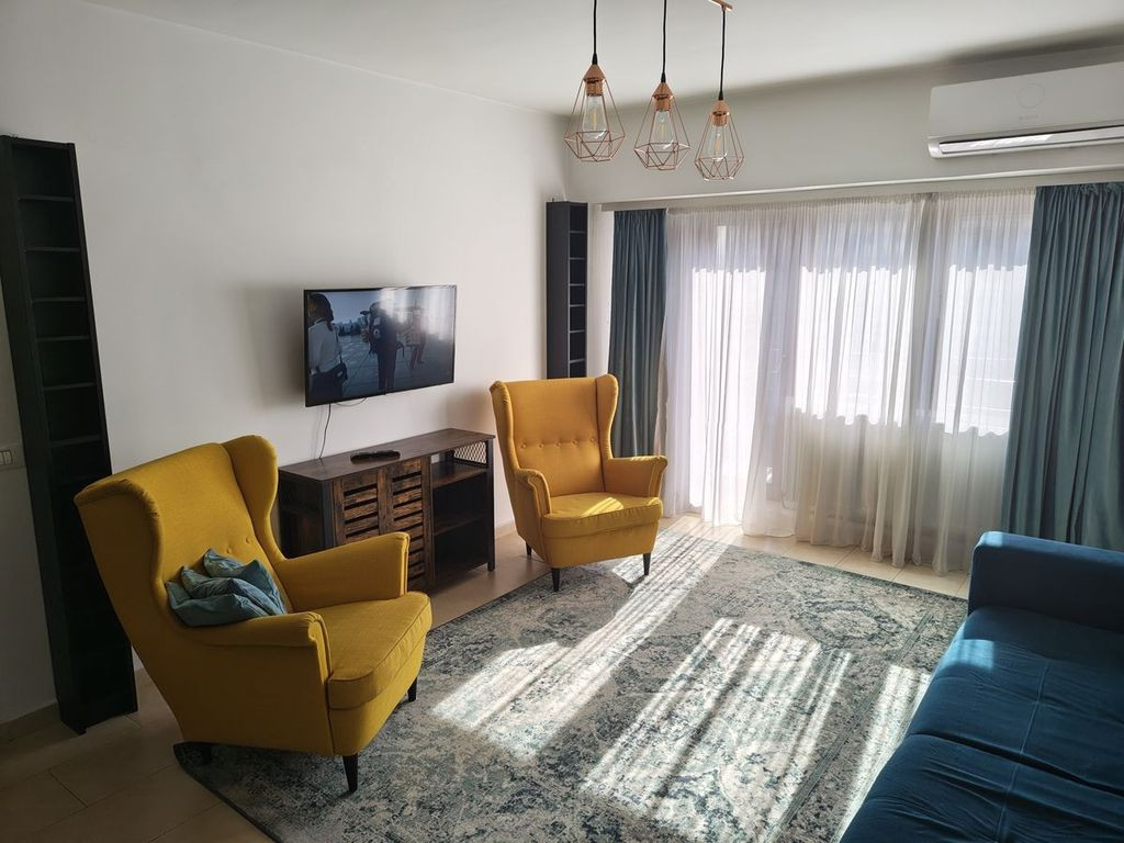 Apartament 2 Camere decomandat | Bloc 1987 | Vitan