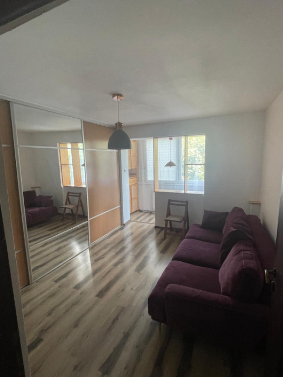Apartament cu 2 camere, modern și primitor, ideal pentru î