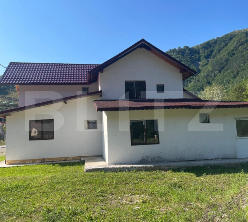 Casă individuală pentru vacanță/investiție în Mărișe