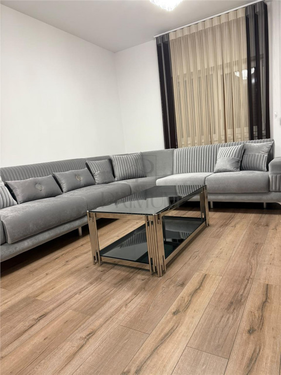 MOSNITA NOUA - ZONA FOARTE BUNA - DUPLEX CU ETAJ