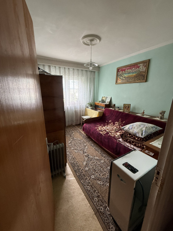 Apartament 3 camere Gavana 3.