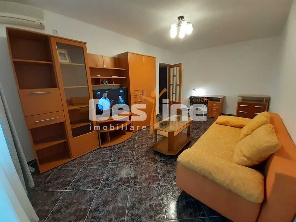 2 Aparatorii Patriei cu centrala si loc parcare 3 minute ...