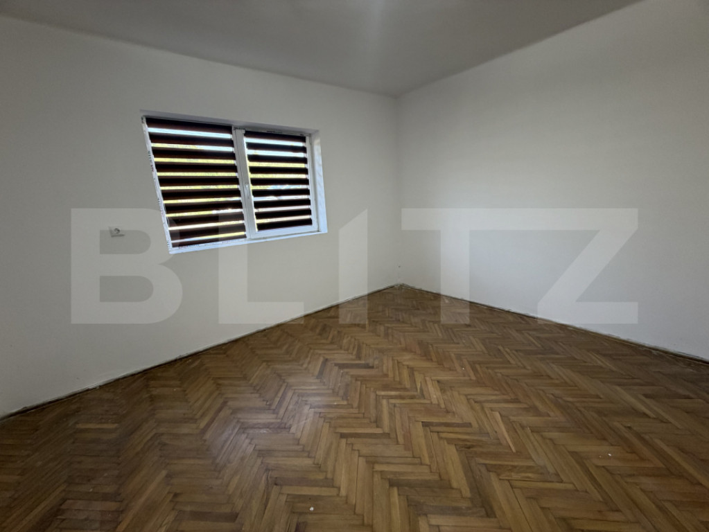 Casa de vanzare in Ciocmani, renovata integral