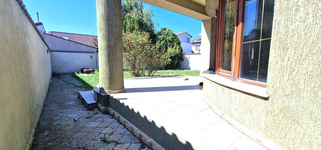 Vila P+1 zona Coiciu.