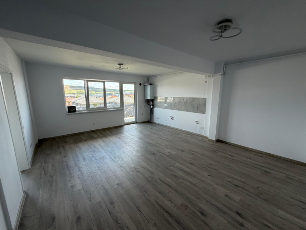 Apartament 2 camere, 50 mp, zona Teilor