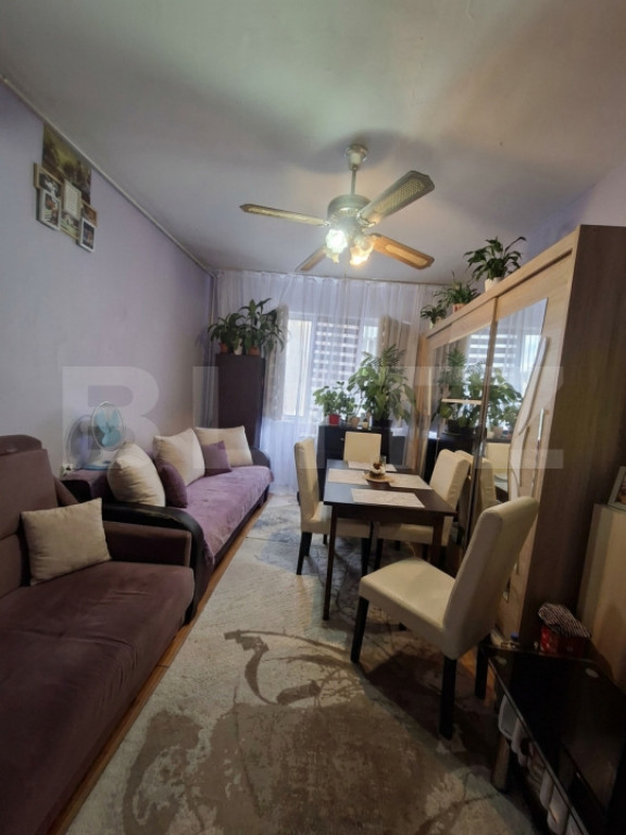 Garsonieră de vânzare – 40 mp, parter, zonă Centrală