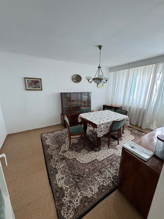 Apartament 3 camere decomandat- zona Tomis Nord