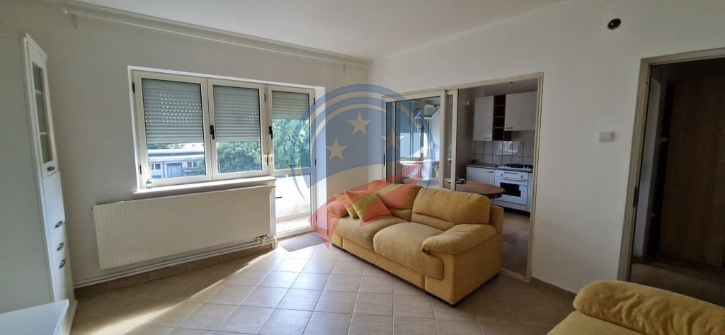 Apartament cu 2 camere de vânzare – Craiova, zona Ște...