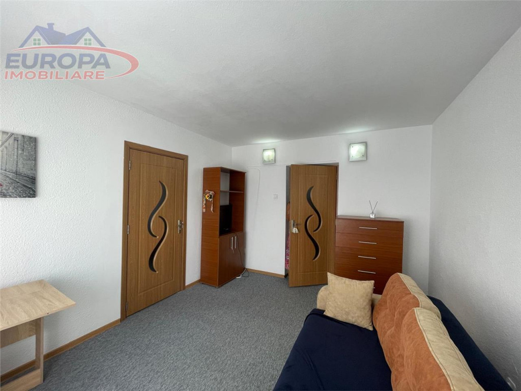 Apartament 2 camere de zona 23 August-Tulcea