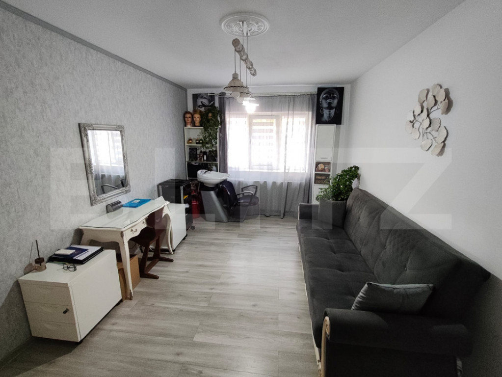 Apartament 3 camere, 54.56 mp, zona Pandurilor, Târgoviște
