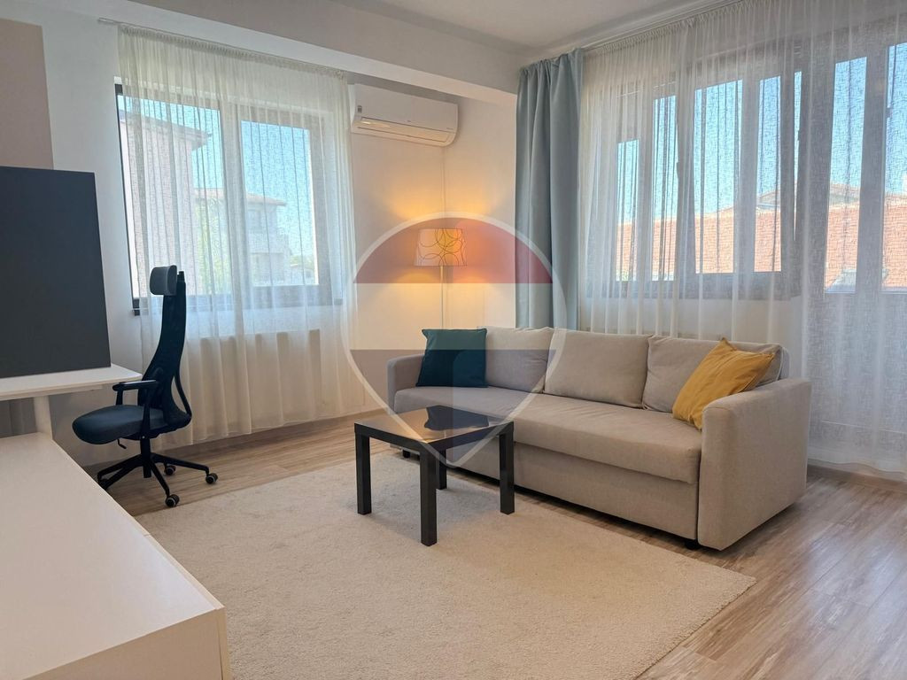 Apartament cu 2 camere de închiriat în zona Bucurestii Noi