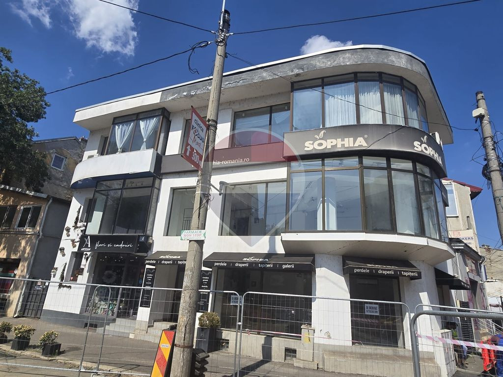 DE INCHIRIAT Spațiu comercial 230 mp S+P+E1+M Dinicu Gol...