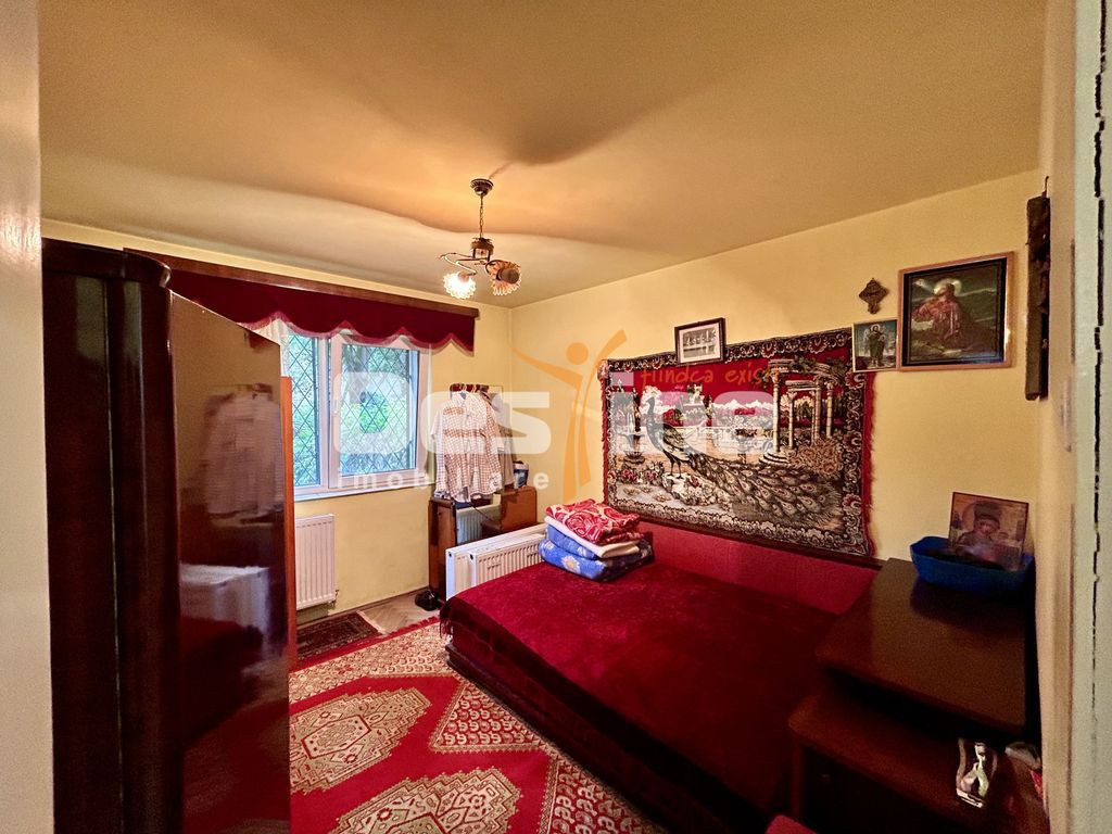 Apartament 2 camere, semidecomandat, parter, Nord, Ploiesti