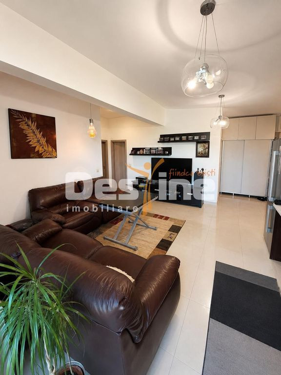 Vila in zona Bucium