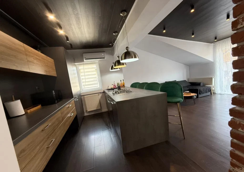 Apartament 2 camere + parcare